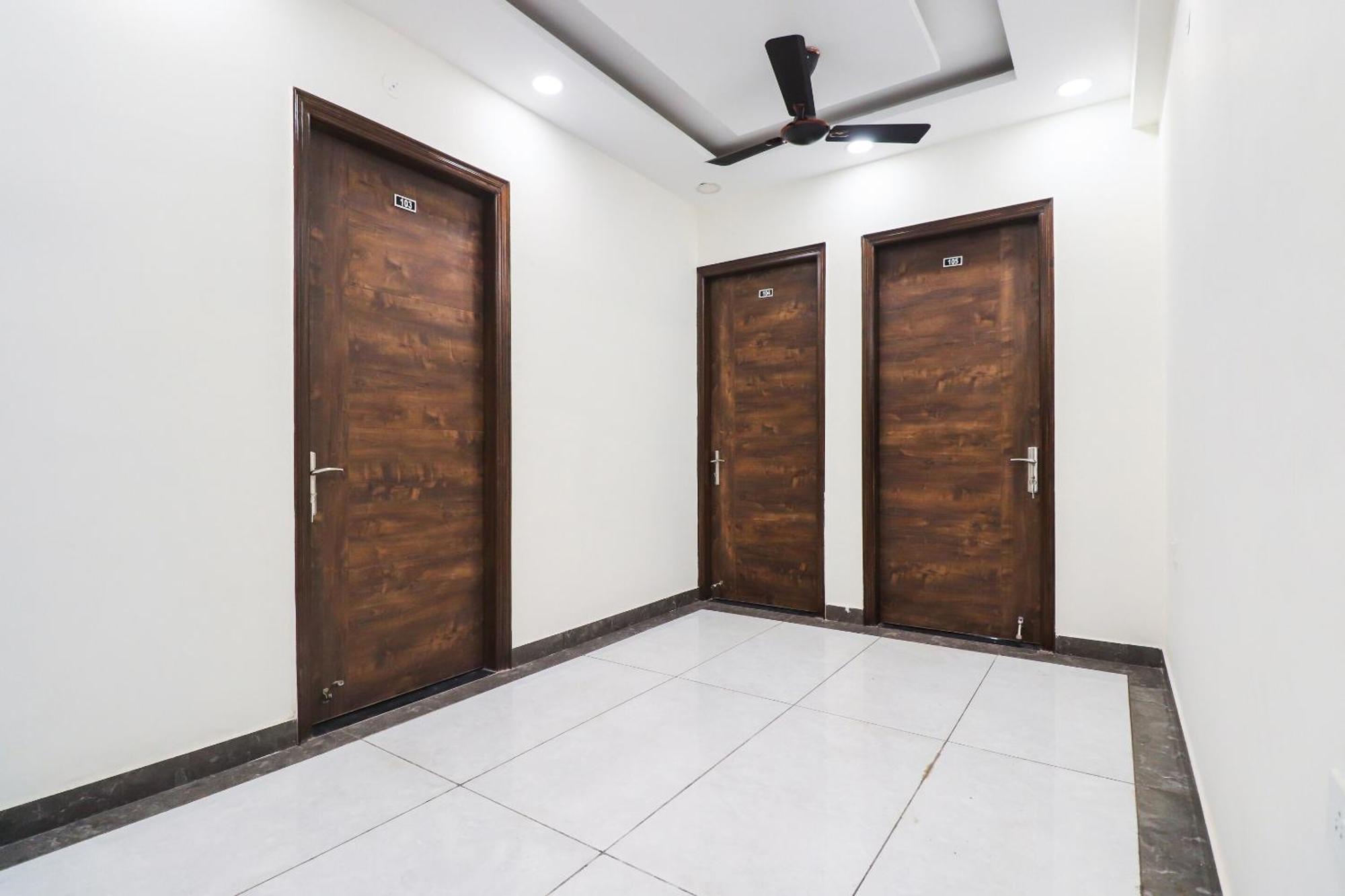 Collection O Green Leaf Residency Gurgaon Eksteriør bilde